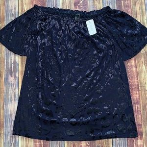 Off the shoulder short dress/ long shirt